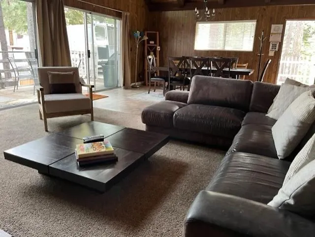Close To Heaven With Hot Tub, Wet Bar Game Room South Lake Tahoe 0*,  USA