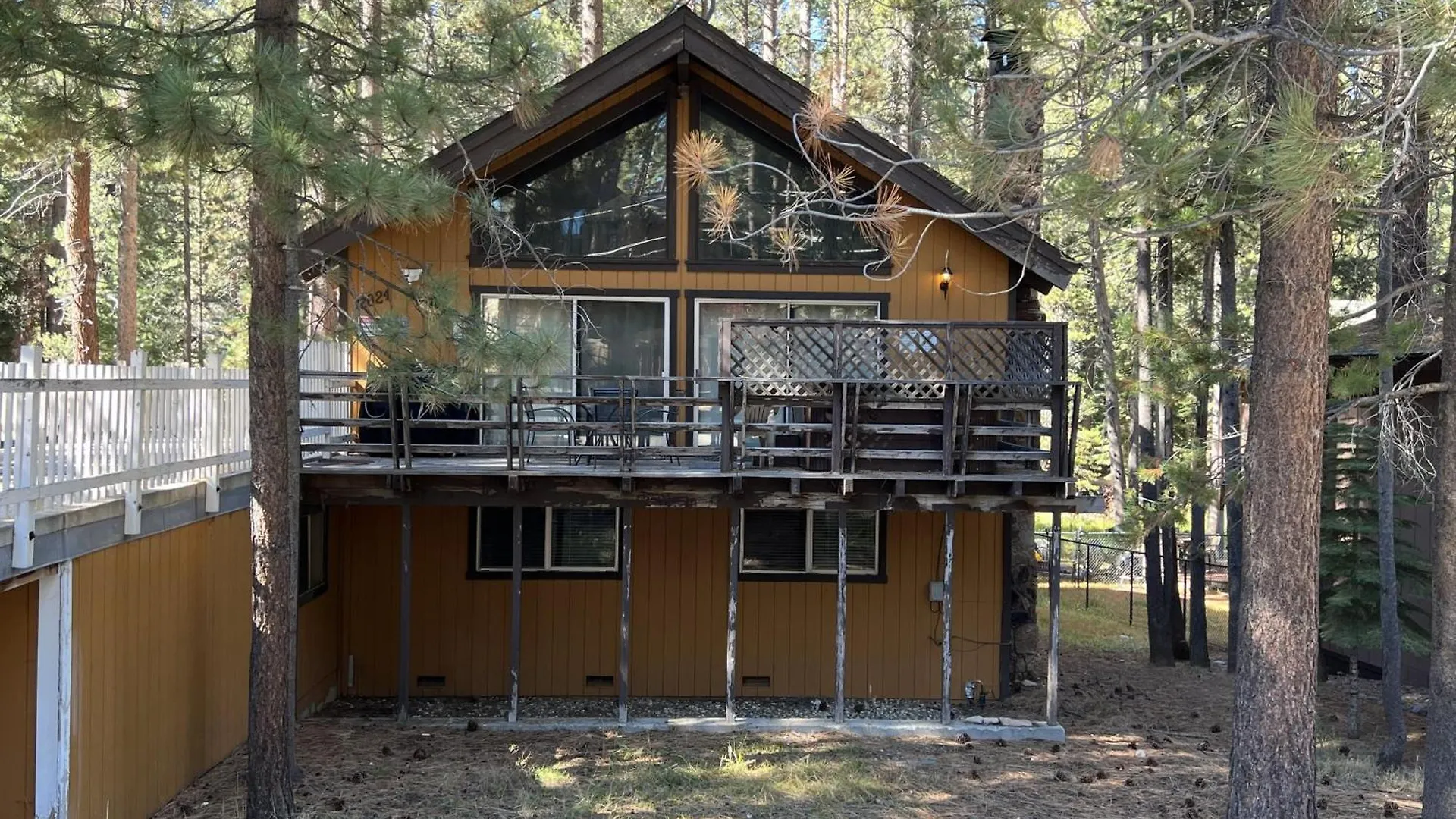 Semesterbostad Close To Heaven With Hot Tub, Wet Bar Game Room South Lake Tahoe